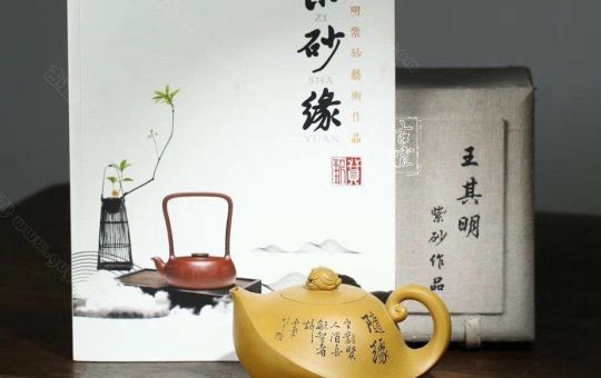 《金蟾納?！? title=