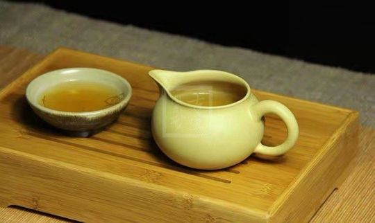 《公道杯》宜興紫砂壺手工段泥公道杯泡茶壺茶具